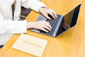 在職研究生讀什么專(zhuān)業(yè)含金量高.jpg 在職研究生讀什么專(zhuān)業(yè)含金量高.jpg